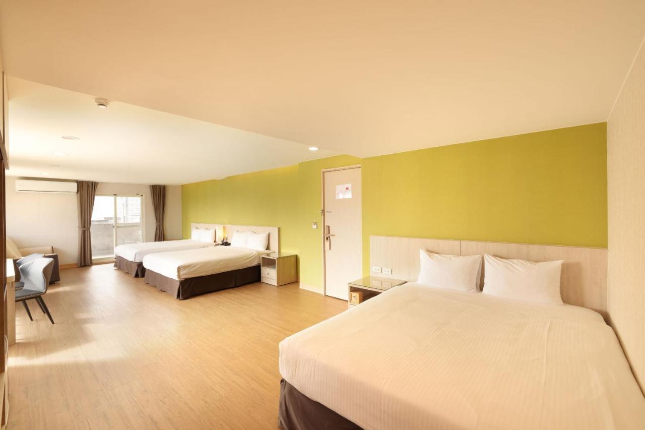 Tc Hotel - Hualien Zhongxiao Kültér fotó