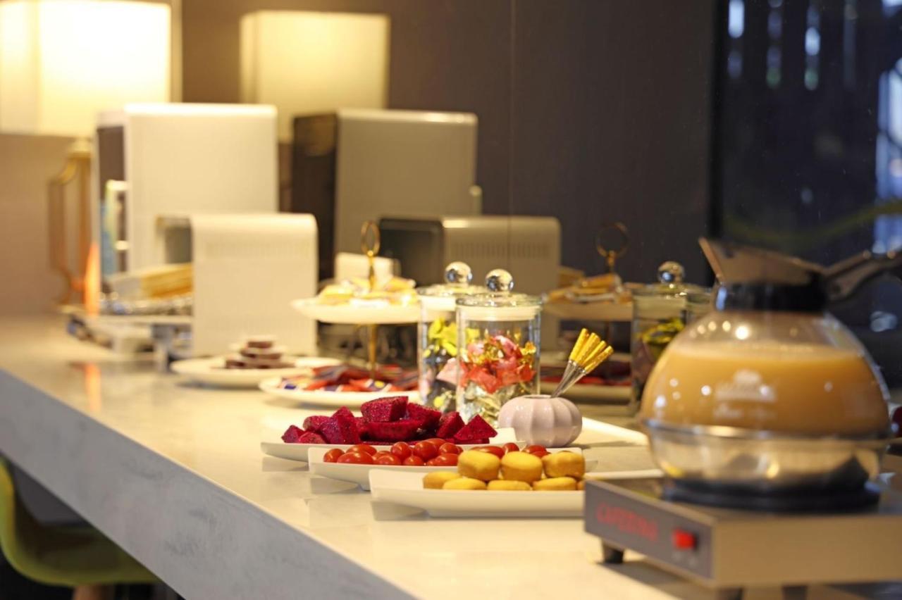 Tc Hotel - Hualien Zhongxiao Kültér fotó